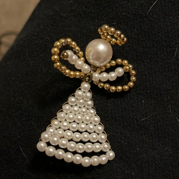 Jewelry - Vintage handmade beaded Angel